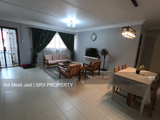 Yishun Avenue 6 thumbnail photo